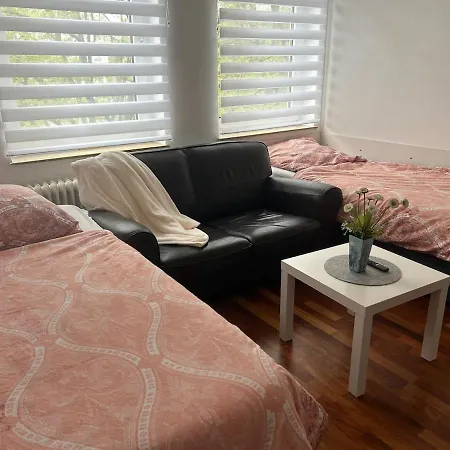 Apartment 3 Whg In In Zentrum Naehe Mit Balkon Hannover