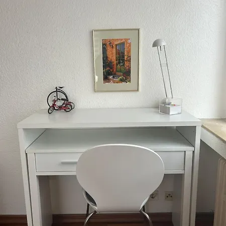 3 Whg In In Zentrum Naehe Mit Balkon Apartment Hannover