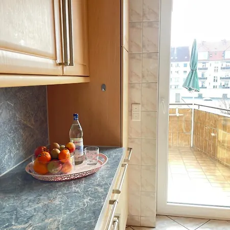 3 Whg In In Zentrum Naehe Mit Balkon Hannover