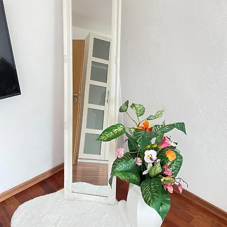 3 Whg In In Zentrum Naehe Mit Balkon * Hannover