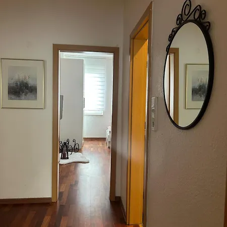 3 Whg In In Zentrum Naehe Mit Balkon * Hannover